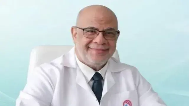بعد تصريحات مبروك عطية.. أستاذ بطب بنها يحسم جدل تسبب الحيض في فض غشاء البكارة