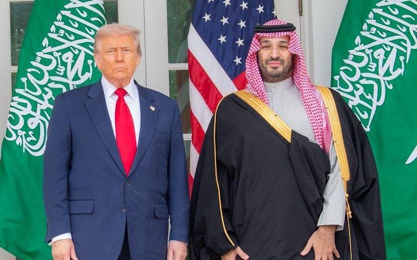 ولي العهد السعودي يؤكد خلال اتصال مع ترامب ضرورة تغليب لغة الحوار لخفض التصعيد