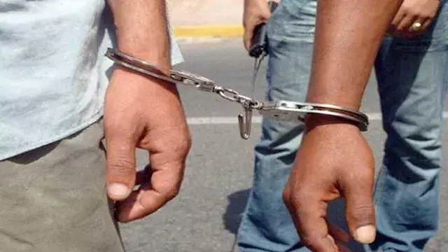 عرض حياة المواطنين للخطر.. ضبط سائق قاد برعونة وعكس الاتجاه بالجيزة