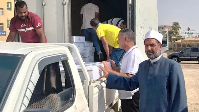 بالصور.. 3 أطنان لحوم من أوقاف أسوان للأسر الأولى بالرعاية