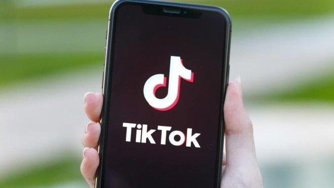 منصة تيك توك توافق على دفع 400 مليون دولار لتسوية قضية أمريكية بشأن انتهاك خصوصية الأطفال