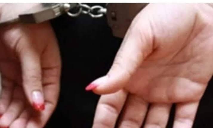 ضبط سيدة بتهمة إضرام النيران في شقة زوجها بـ 15 مايو