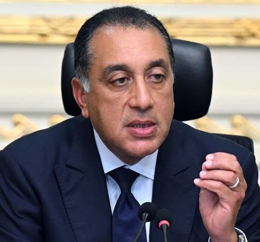 رئيس الوزراء: الانتهاء من مسودة قانون جديد لمواجهة الفيديوهات المسيئة للمجتمع على السوشيال ميديا