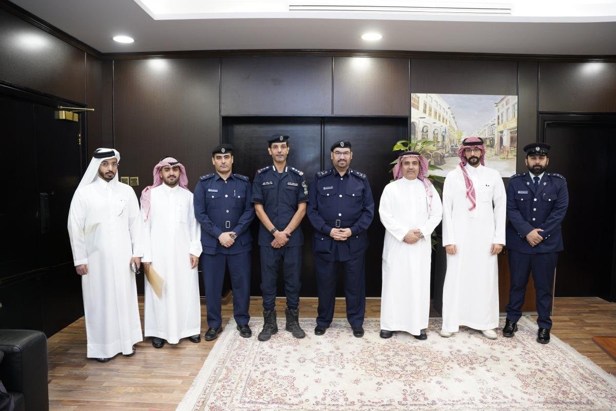 وزارة الداخلية تستقبل وفدا سعوديا لتعزيز التعاون الأمني وتبادل الخبرات