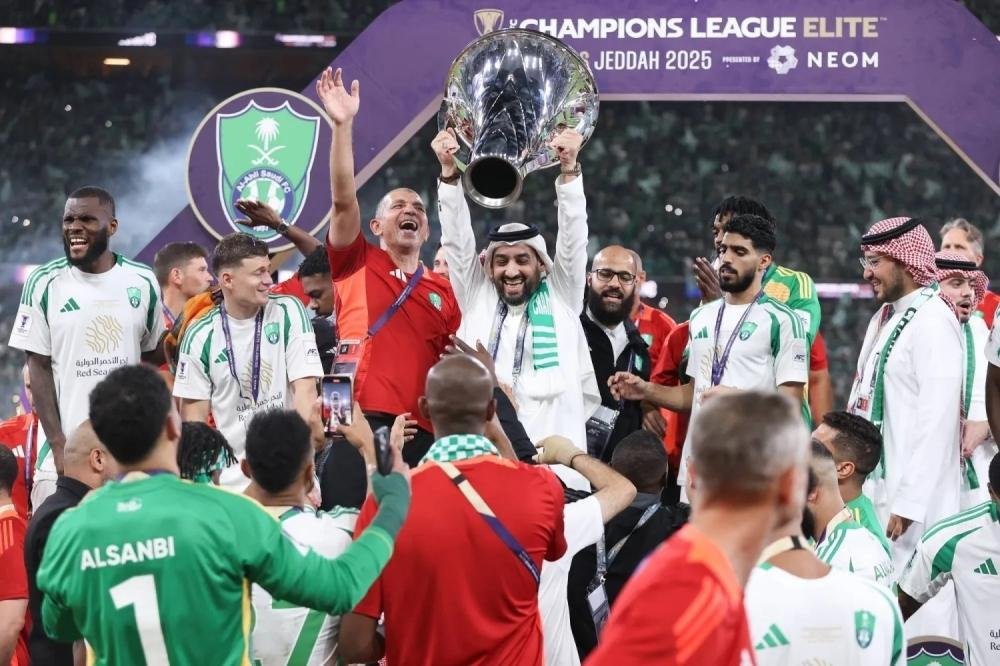 الأهلي بلا رئيس