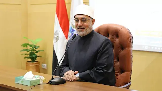 الفرق بين صلاة الشكر وسجود الشكر.. المفتي يوضح الحكم الشرعي