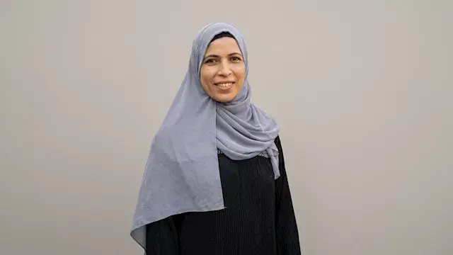 "خرجت تشتغل عشان تشحن الكارت".. الكهرباء تعيد التيار لمنزل الست محجوبة ضحية حادث المنوفية