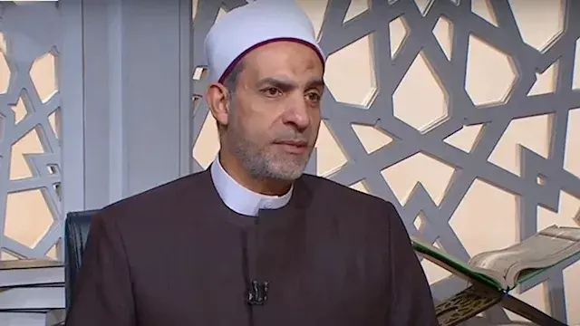 هل يجوز الكتابة داخل المصحف لتسهيل الحفظ؟.. أمين الفتوى يجيب
