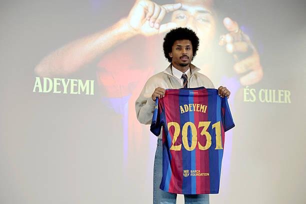 أديمي: برشلونة فرصة لا تتكرر