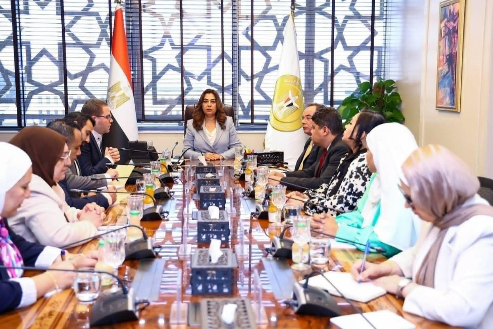 وزيرة التنمية المحلية والبيئة...