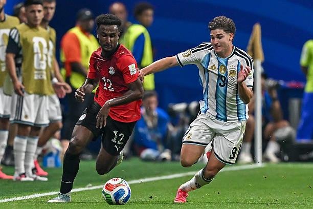 هيثم حسن ينتظم في تدريبات ريال أوفييدو بعد انتهاء مشاركته في كأس العالم
