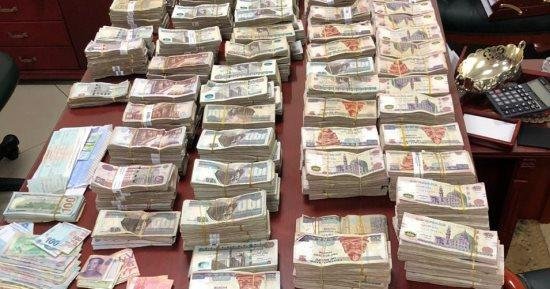التحقيق مع 3 أشخاص حاولوا غسل 50 مليون جنيه حصيلة هجرة غير الشرعية