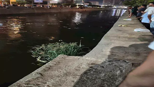 تكثيف البحث عن طفلة سقطت في بح...