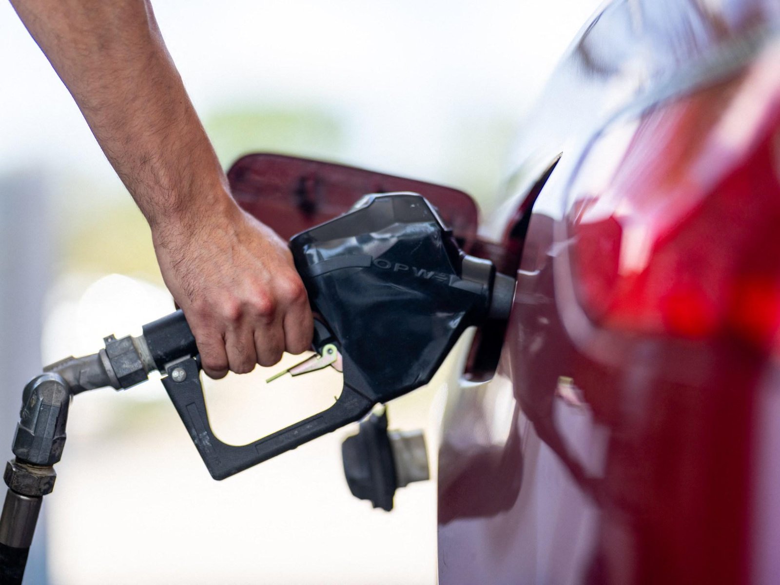 Oil prices, stocks surge as Hormuz closure drags on