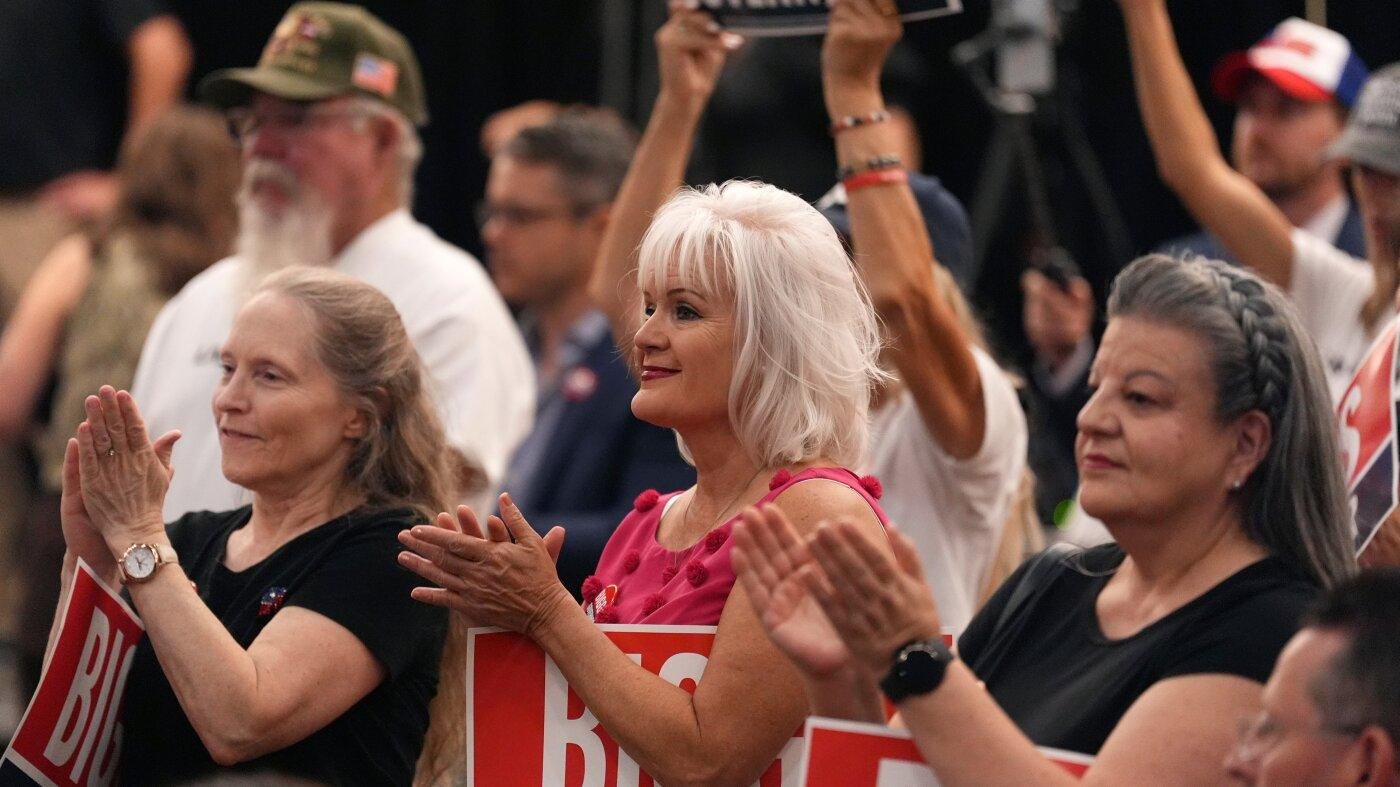 Arizona primaries set the stage for contested fall races in a swing state
