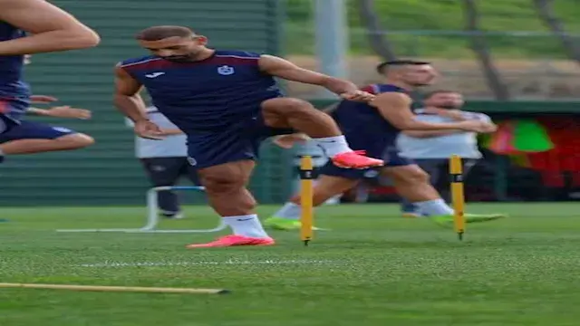 بمشاركة صلاح".. طرابزون سبور يواصل تدريباته استعدادا لمواجهة قاسم باشا بالدوري