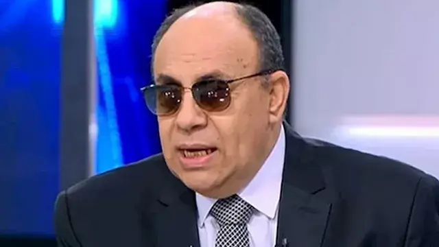 بعد غياب طويل.. مبروك عطية يتحدث في "أسئلة حرجة" عن نظام الطيبات وميسي والمنتخب