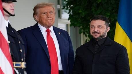 ترامب يبلغ زيلينسكي بضرورة إنهاء الحرب في أوكرانيا