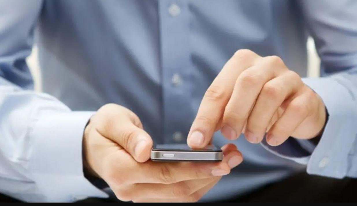 هل الخط المسجل باسمك يحملك مسئولية جرائم ارتكبت به؟.. محامٍ بالنقض يوضح الموقف القانوني