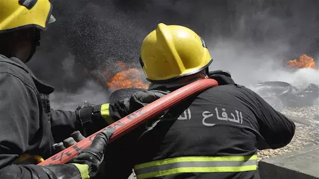 اندلاع حريق بمصنع مراتب في المنطقة الصناعية بدمياط الجديدة
