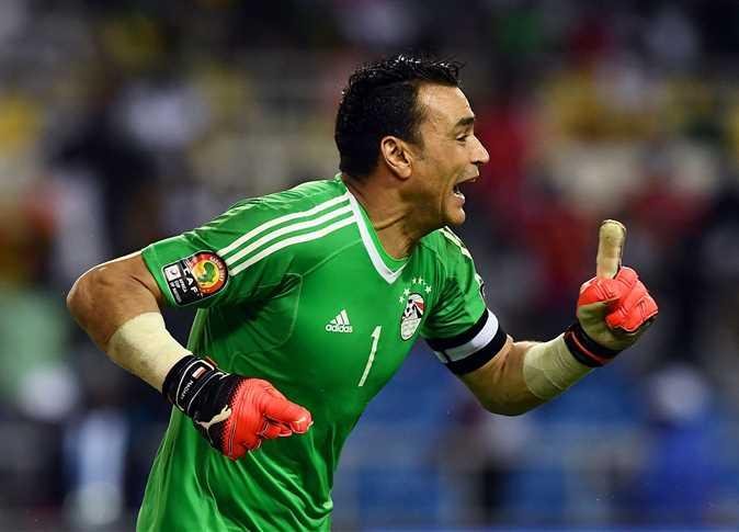الحضري يقترب من منصب مدرب حراس المنتخب الأوليمبي.. وأحمد حسن مرشح للإدارة