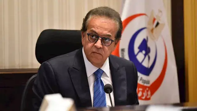وزير الصحة يكلف نائبه يتفقد موقع الحريق بعيادة مدينة نصر ومركز الأورام