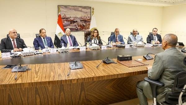 وزيرة التنمية المحلية : استكمال مقابلات 746 متقدمًا لمسابقة الوظائف القيادية