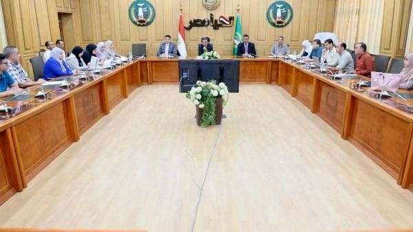 محافظ المنوفية: لن نسمح بأي تهاون أو تقصير من أجل الارتقاء بمستوي الخدمات