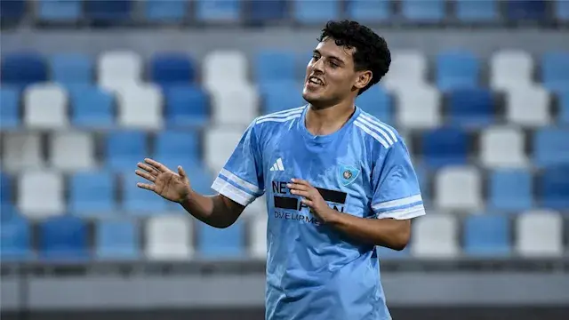 الأهلي يعلن التعاقد مع محمود صلاح لاعب المحلة.. رسميًا