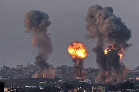 غزة.. 4 شهداء بينهم طفلان وعشرات المصابين بنيران قوات الاحتلال منذ فجر اليوم