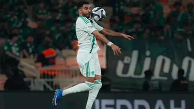 أهلي جدة يكتسح ضمك بثلاثية ويقفز لوصافة دوري روشن