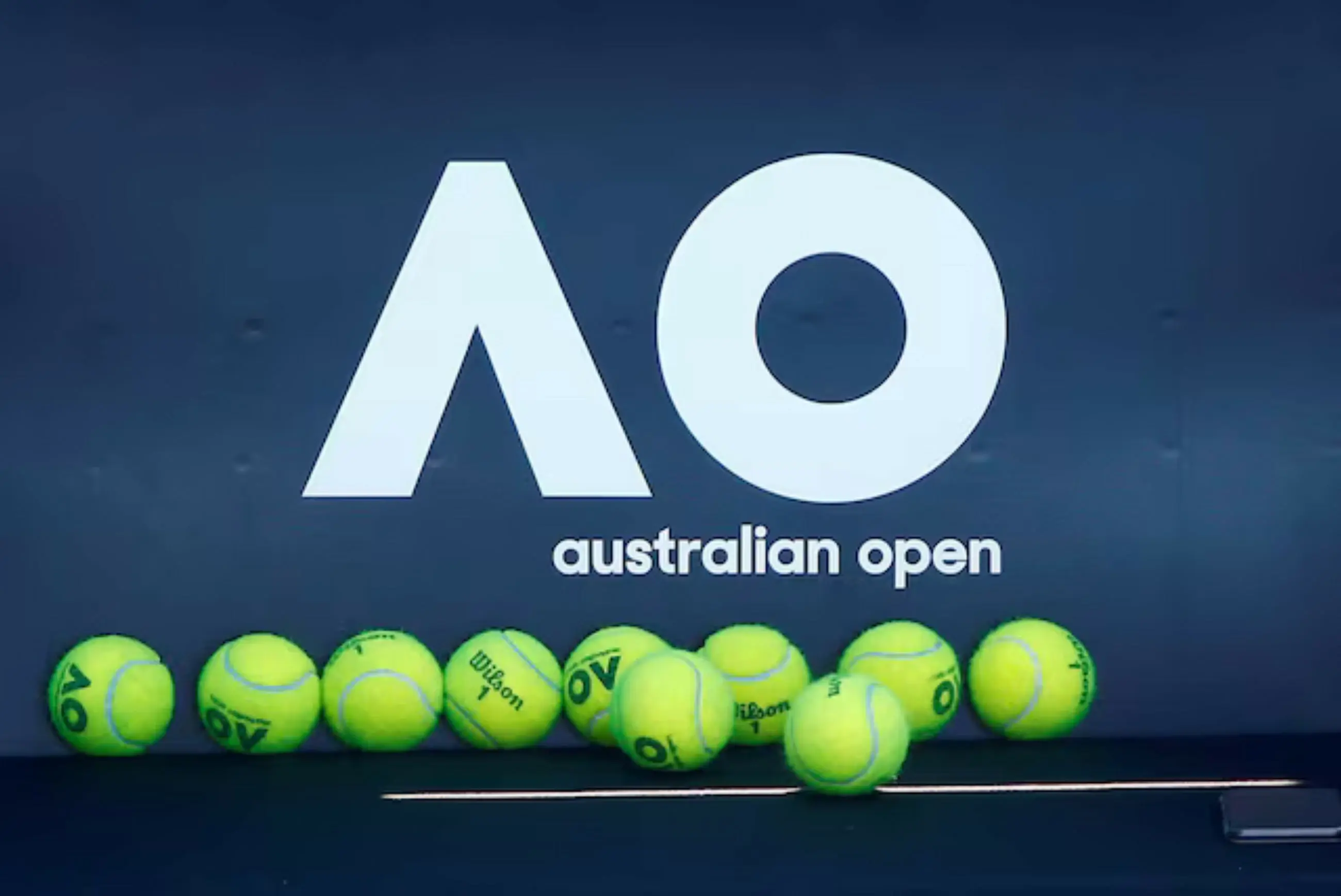 Australian Open to limit cheap tickets after crowding problems