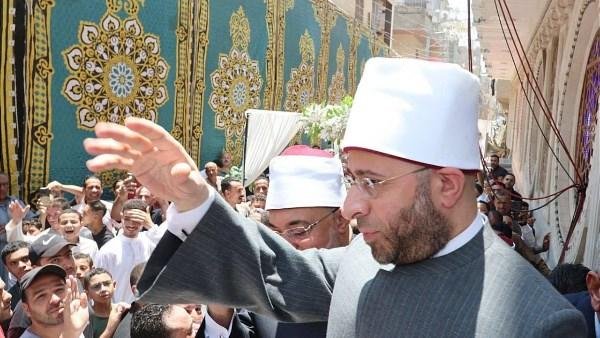 وزير الأوقاف يفتتح مسجد الأقصى بحي الحوال بمدينة السنبلاوين.. صور