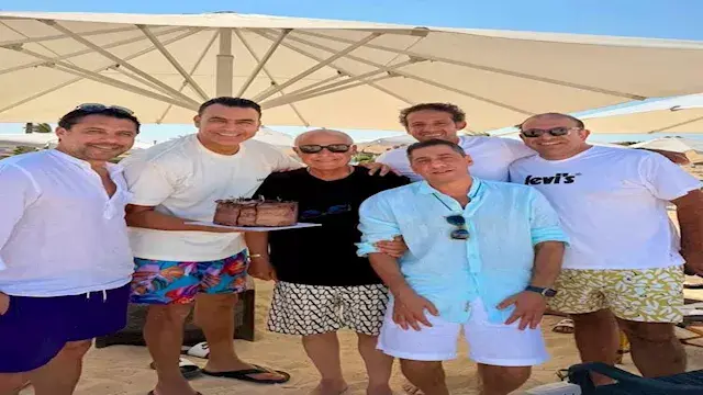 "أبويا الروحي".. عصام الحضري يهنئ هاني أبو ريدة بمناسبة عيد ميلاده
