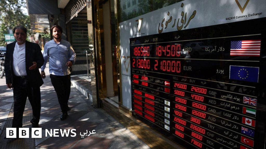 ترامب يأمل أن تؤدي العقوبات إلى إسقاط النظام الإيراني، وطهران تتحدى