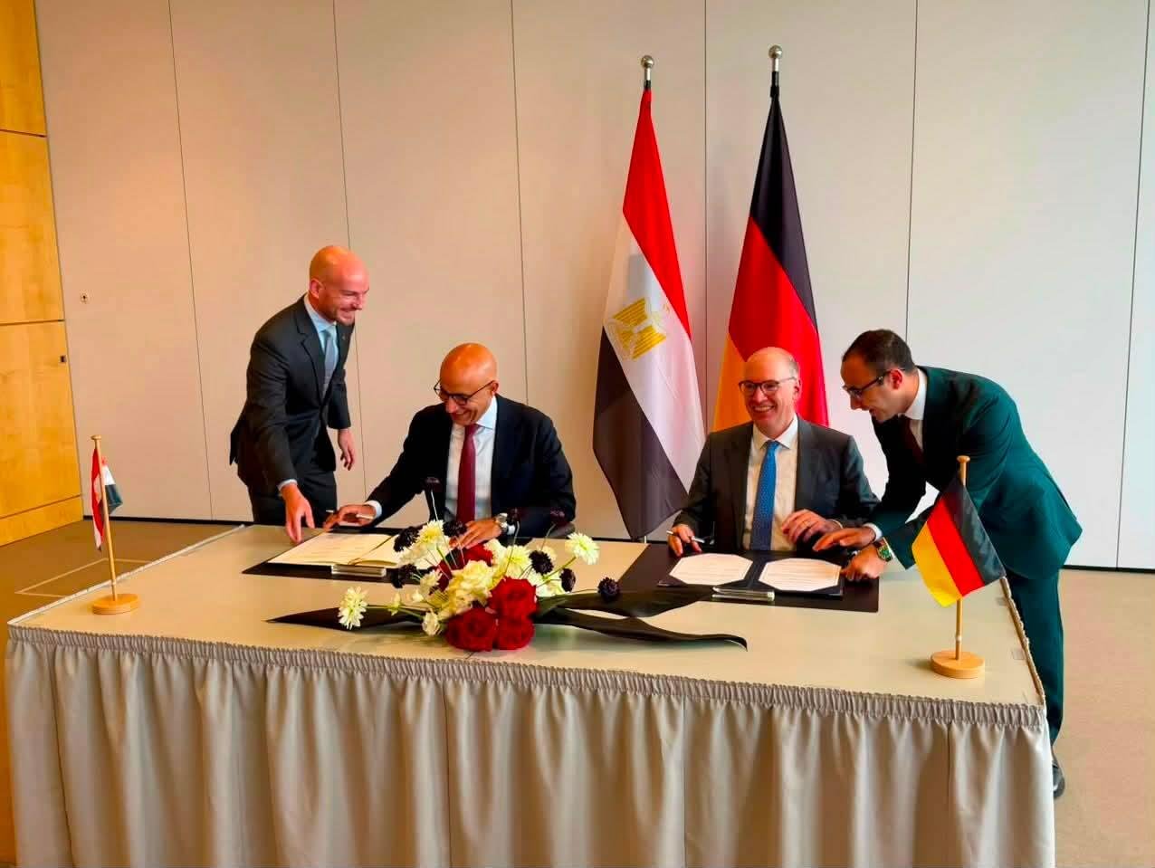 مصر وألمانيا توقعان إعلان نوايا مشترك لتطوير المدارس الفنية المصرية الألمانية