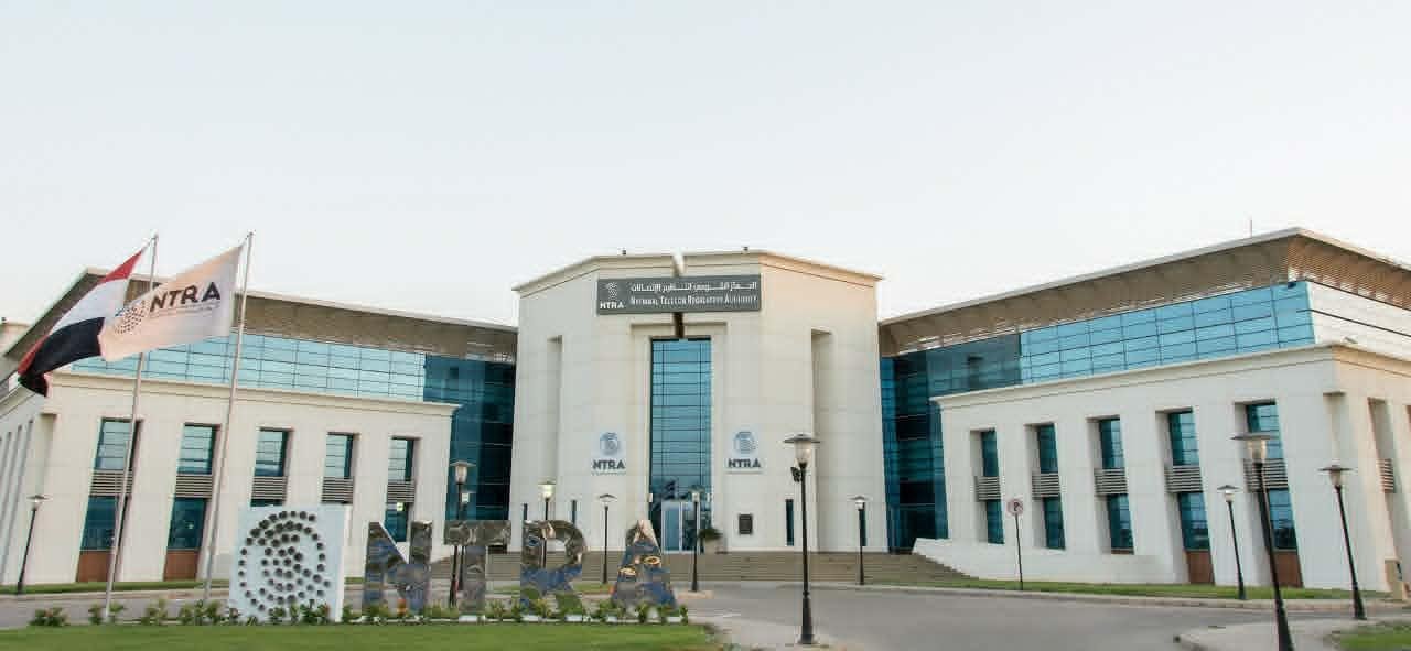أزمة تسجيل الخطوط.. الجهاز القومي لتنظيم الاتصالات يحيل شركات المحمول الأربع إلى النيابة العامة