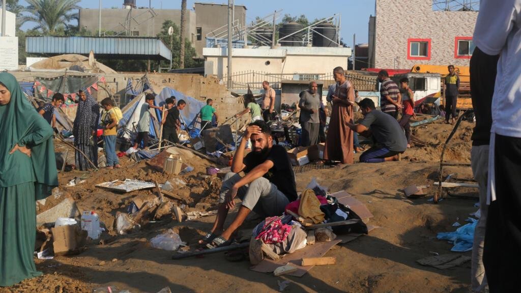 غزة: تسعة قتلى على الأقل في غارات إسرائيلية بعد إعلان التوصّل لاتفاق نزع سلاح حماس