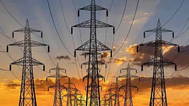 مصر والسعودية تتابعان تجارب المرحلة الثانية من مشروع الربط الكهربائي