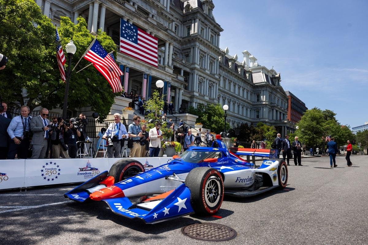 FAA to halt flights at major D.C. airport ahead of IndyCar race