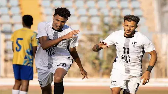 رد فعل حماسي من الجهاز الفني للإسماعيلي بعد تسجيل هدف في مرمى مسار بدوري المحترفين