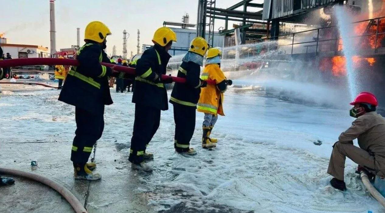 العراق يعلن السيطرة على حريق في مصفى صلاح الدين