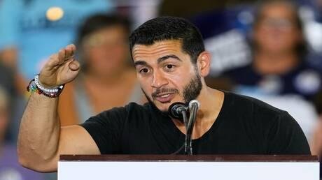 هل سيدعمه؟.. عبد الرحمن السيد يكشف لـ CNN عن محادثة "ودية للغاية" مع باراك أوباما