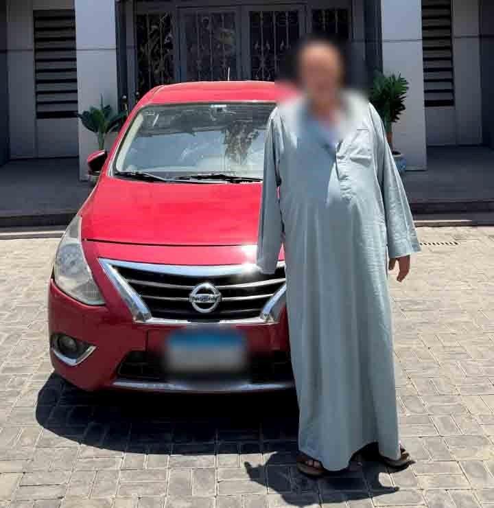 ضبط سائق سيارة نقل ذكي بتهمة التحرش لفظيا بفتاة في القاهرة