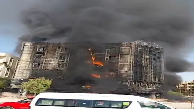 النيابة تستعلم عن الحالة الصحية لـ4 مصابين في حريق حدائق الأهرام