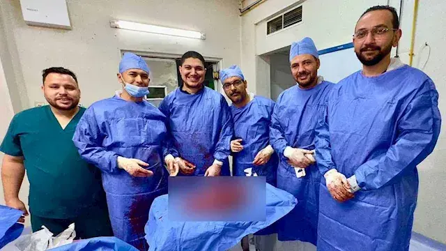 وزنه 16 كيلو.. فريق طبي ينجح ف...