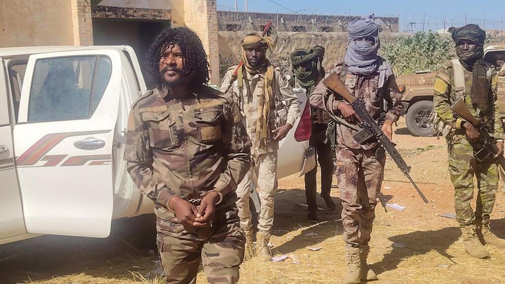 هجوم منسّق بالمسيّرات يستهدف الخرطوم ومدنا سودانية يسيطر عليها الجيش