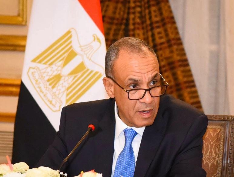 عبد العاطي لرئيس الفلبين: نسعى لتعزيز التعاون الاقتصادي وتشجيع الاستثمارات بين البلدين