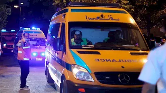 مجزرة على طريق السخنة.. موظف يقتل أسرة كاملة بينهم طفلان داخل سيارتهم