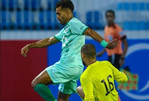 أوباما يقود هجوم بيراميدز أمام أبوقير للأسمدة في الدوري